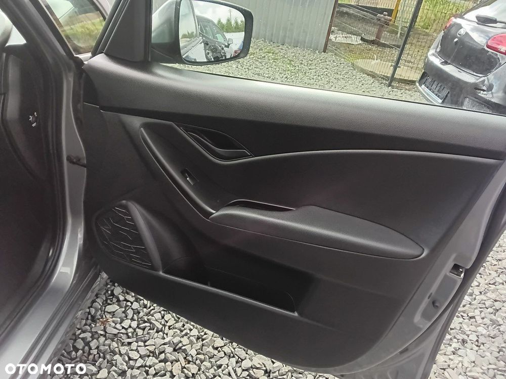 Hyundai ix20 - 22