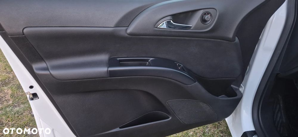 Opel Meriva 1.4 150 Jahre - 7