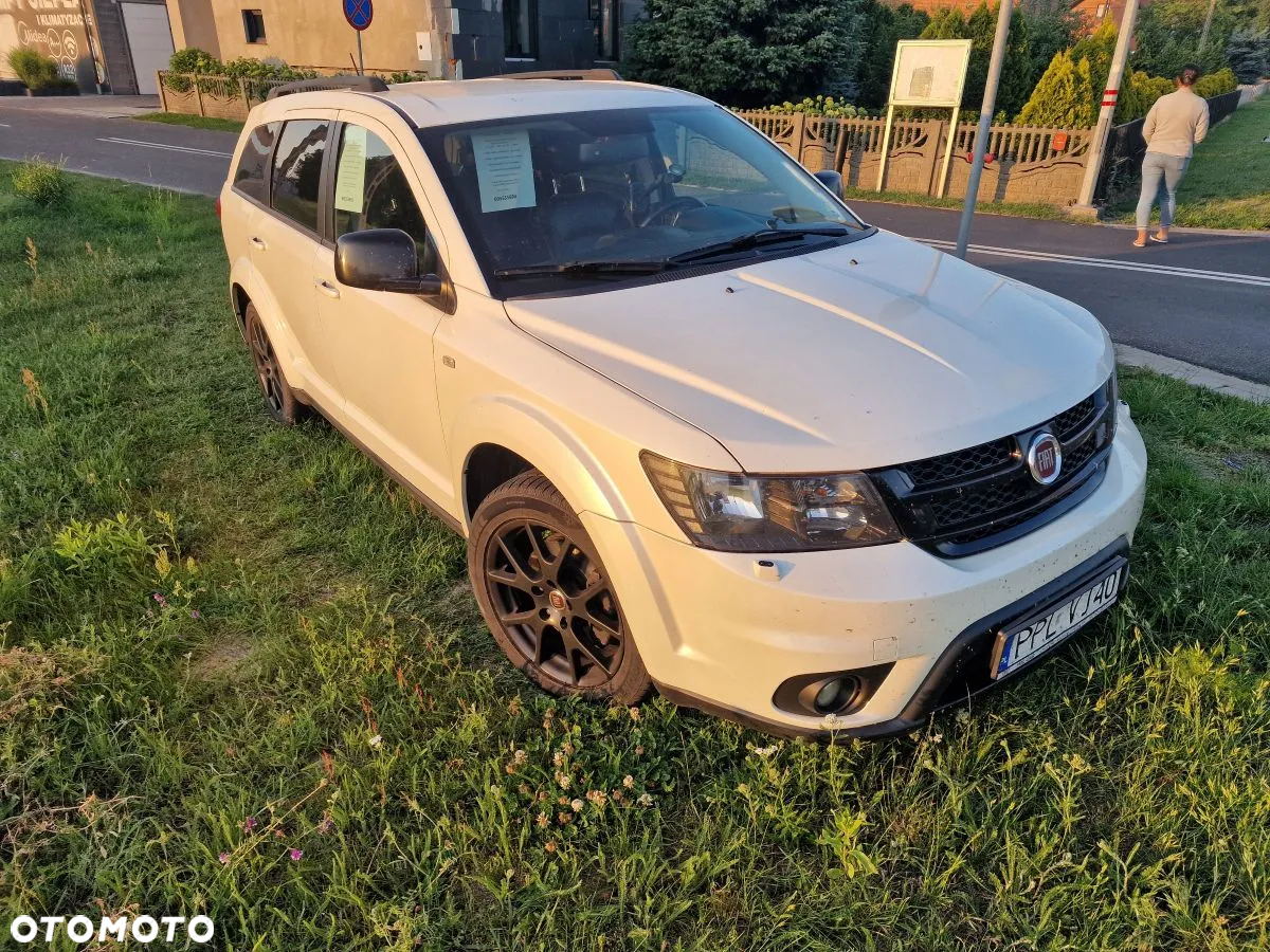 Fiat Freemont 2.0 Multijet Black Code AWD - 2
