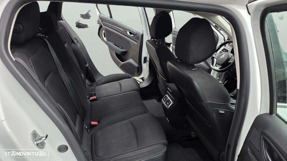 Renault Mégane Sport Tourer 1.5 dCi Limited - 12