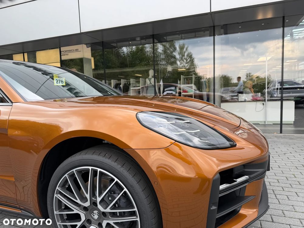 Porsche Panamera 4 - 10