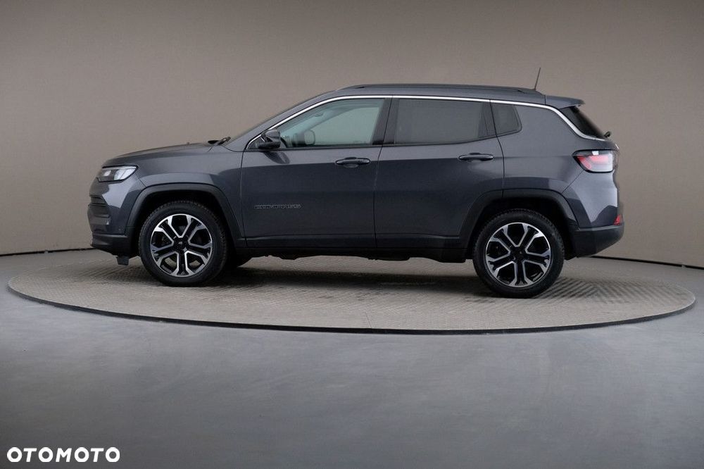 Jeep Compass - 4