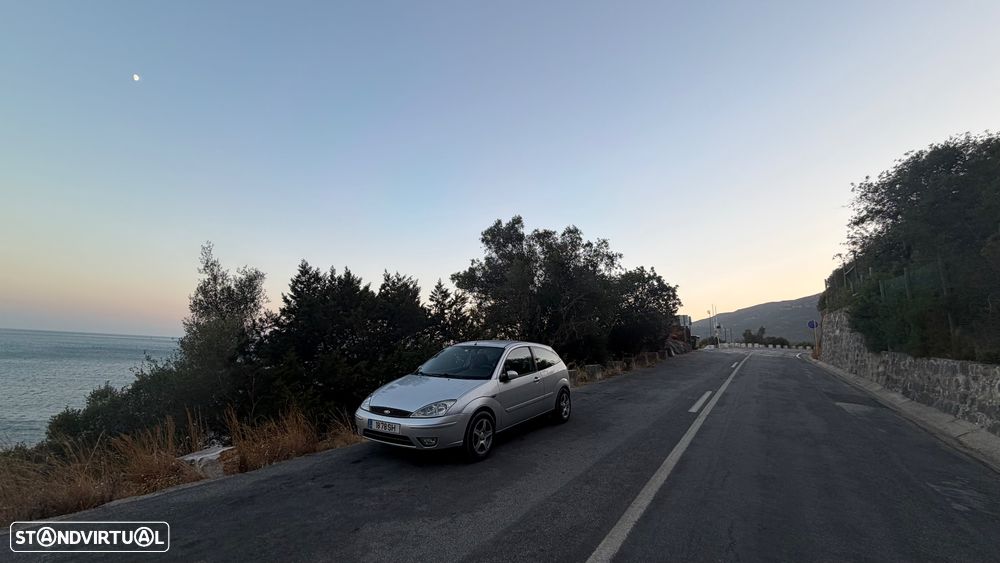 Ford Focus 1.8 TDdi Trend - 3