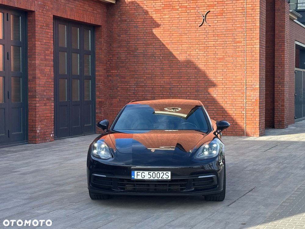 Porsche Panamera 4 - 2