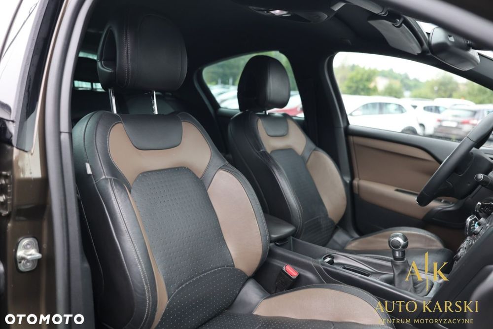Citroën DS4 VTi 120 SoChic - 38