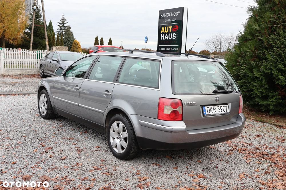 Volkswagen Passat 1.9 TDI Comfortline - 4