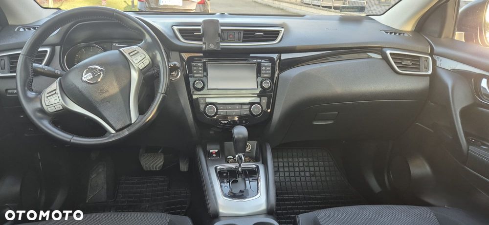 Nissan Qashqai 1.2 DIG-T N-Tec Xtronic EU6 - 8