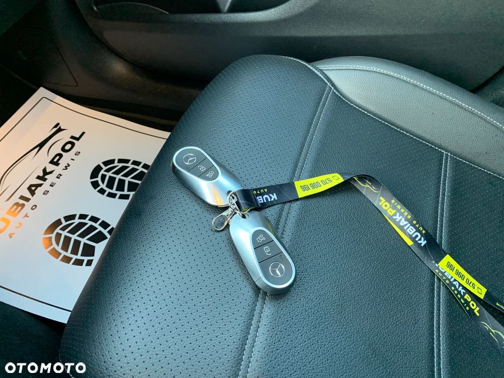 Mercedes-Benz GLC 300 4Matic 9G-TRONIC Edition Avantgarde - 29