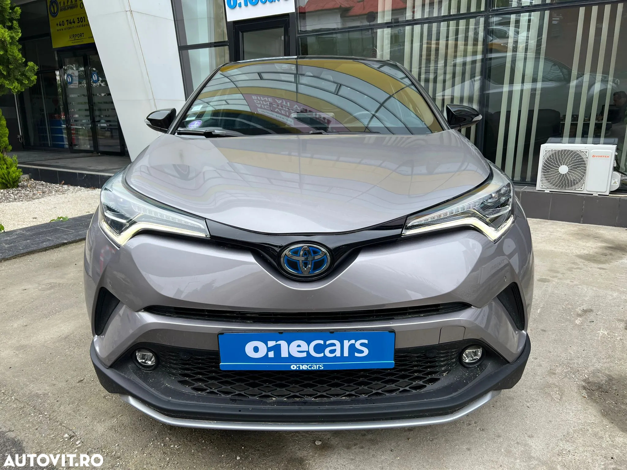 Toyota C-HR - 14