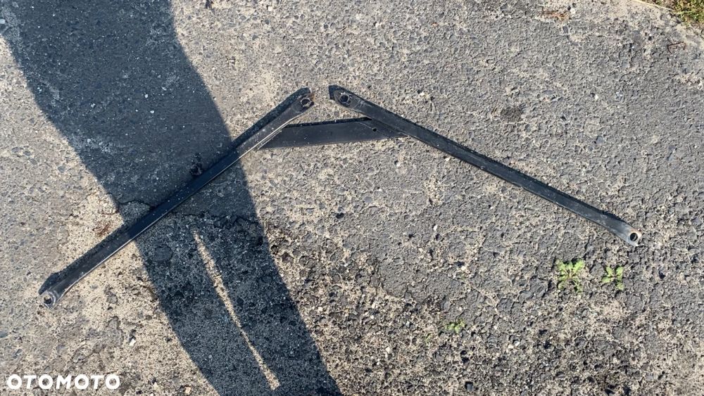 BMW F20 F21 F30 F31 ROZPÓRKA WZMOCNIENIE ROZPORA KIELICHÓW 7378711 - 2