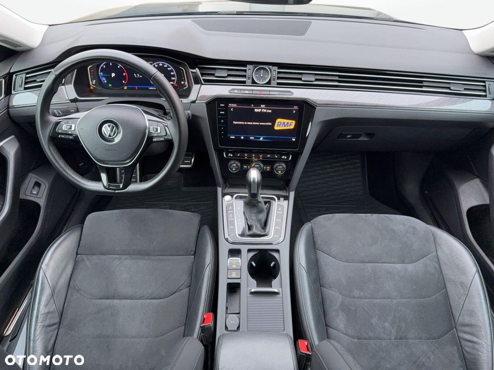 Volkswagen Arteon 2.0 TDI Bi-Turbo SCR 4Mot Elegance DSG - 10