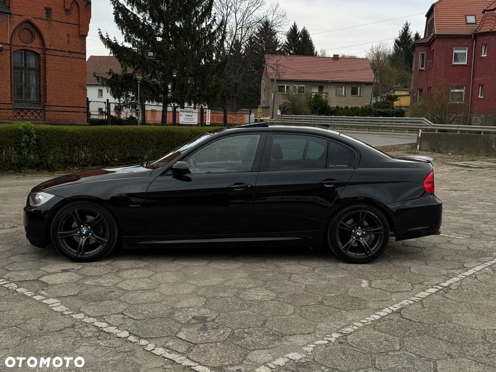 BMW Seria 3 325i - 2