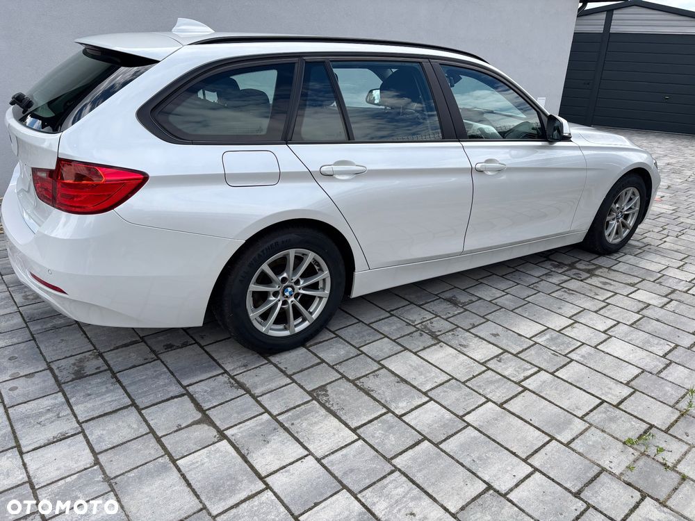 BMW Seria 3 316d - 9