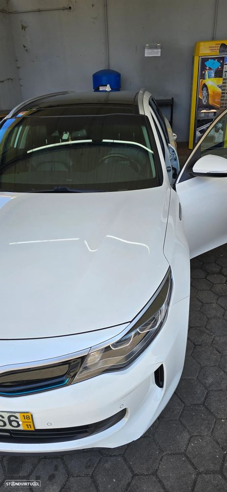 Kia Optima SW 2.0 CVVT PHEV - 3