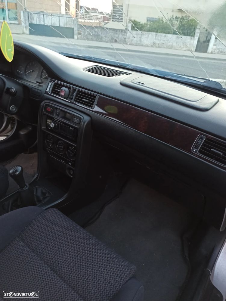 Honda Civic 1.5i - 6