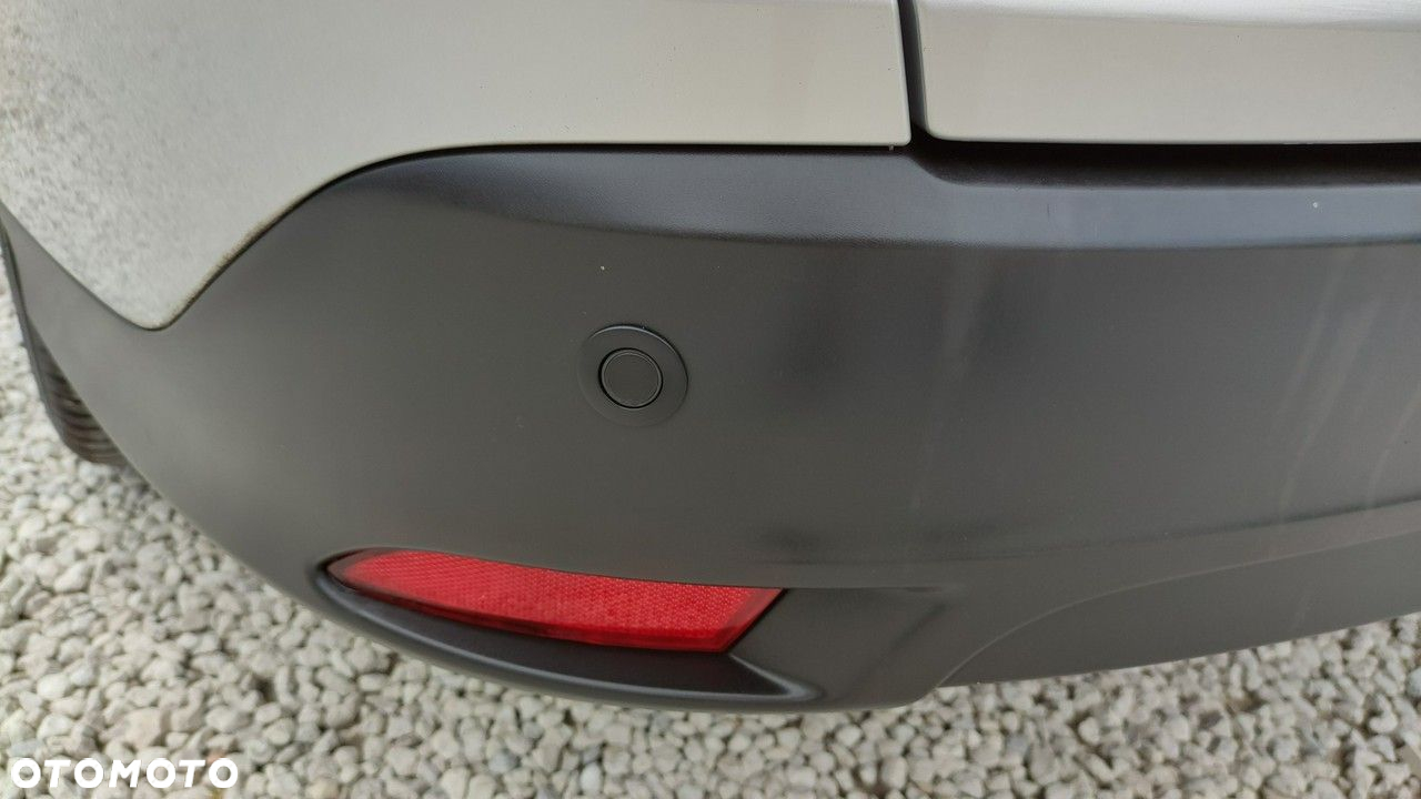 Ford Focus - 22