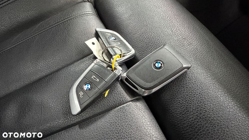 BMW X5 xDrive30d Sport-Aut - 28