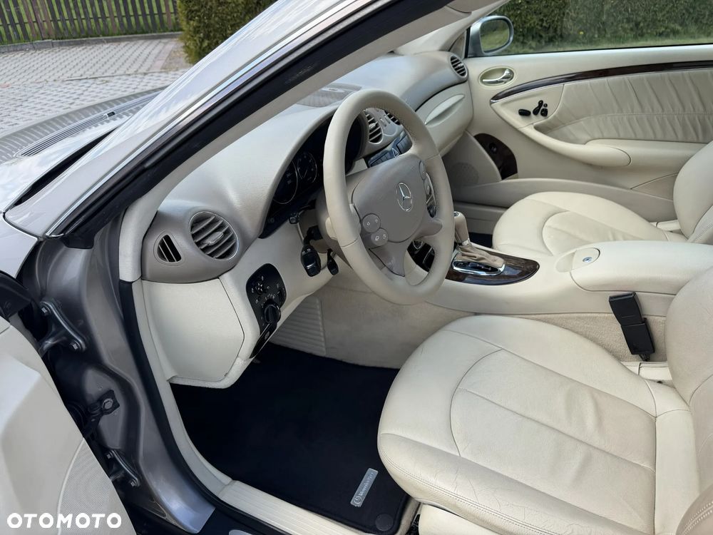 Mercedes-Benz CLK 320 CDI 7G-TRONIC Elegance - 14