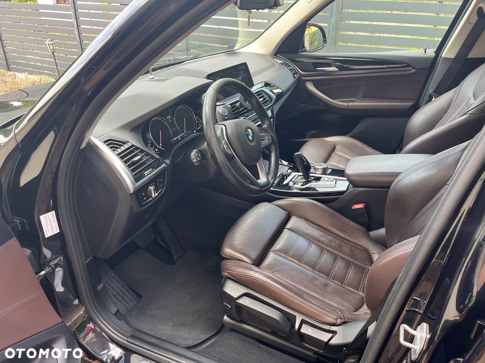 BMW X3 xDrive25d xLine - 12