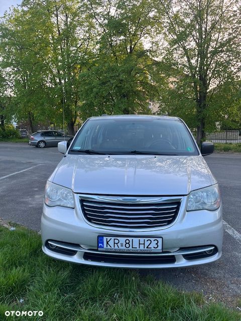 Chrysler Town & Country 3.6 Limited - 4