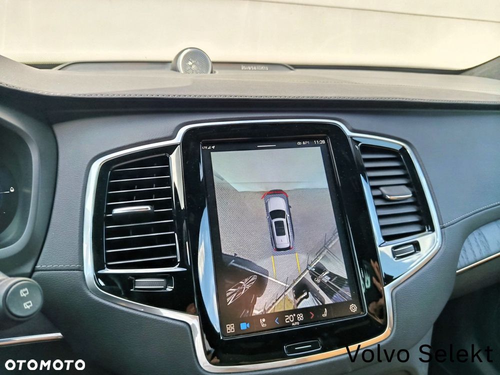 Volvo XC 90 - 19