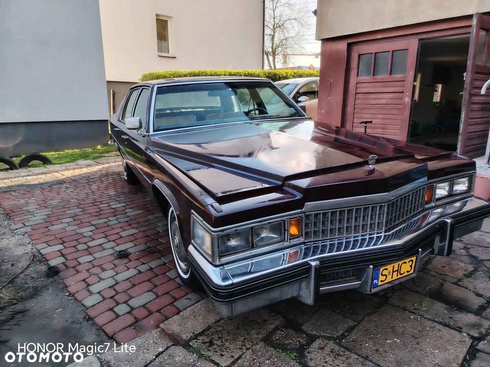 Cadillac Deville - 3