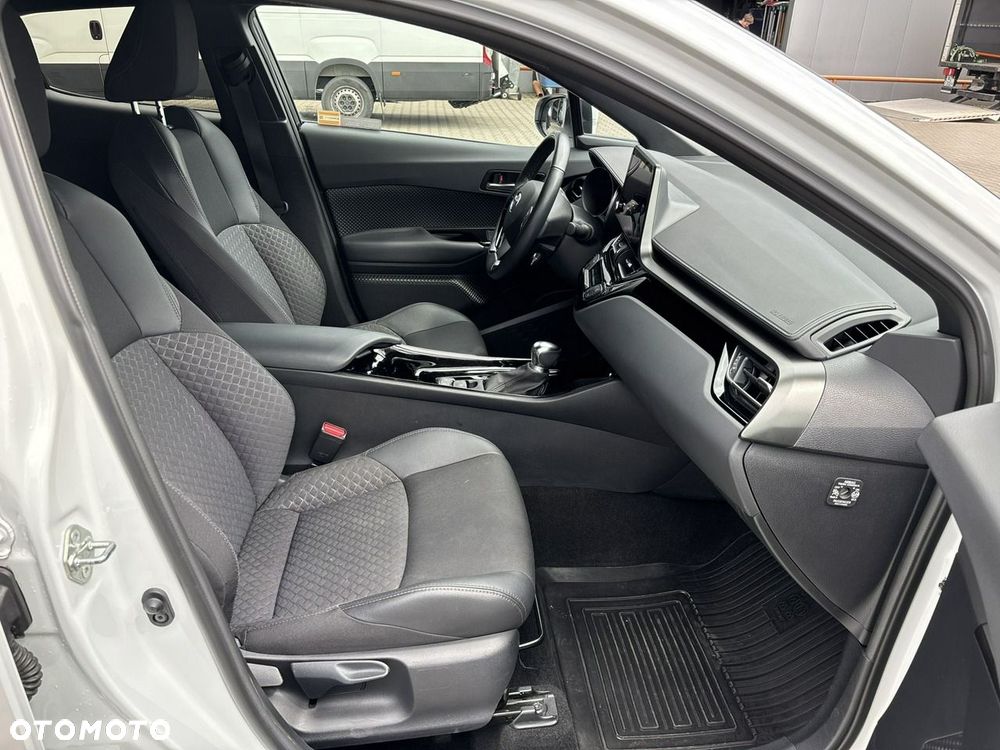 Toyota C-HR 1.8 Hybrid GPF Style - 15