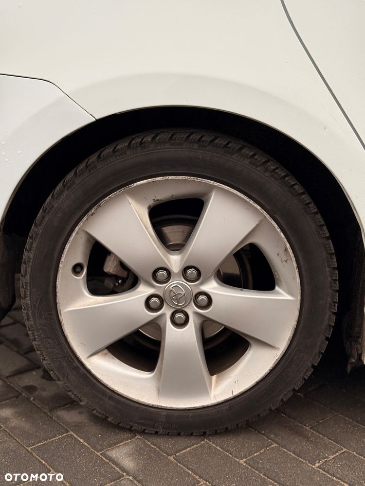 Toyota Prius (Hybrid) Comfort - 6