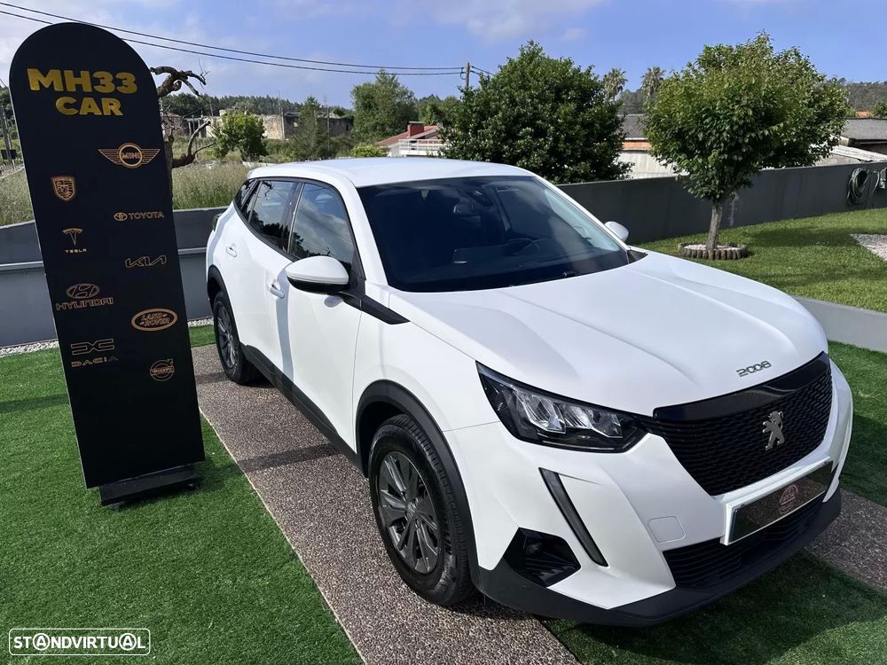Peugeot 2008 1.2 PureTech Allure Pack - 4