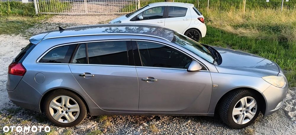 Opel Insignia 1.8 - 16