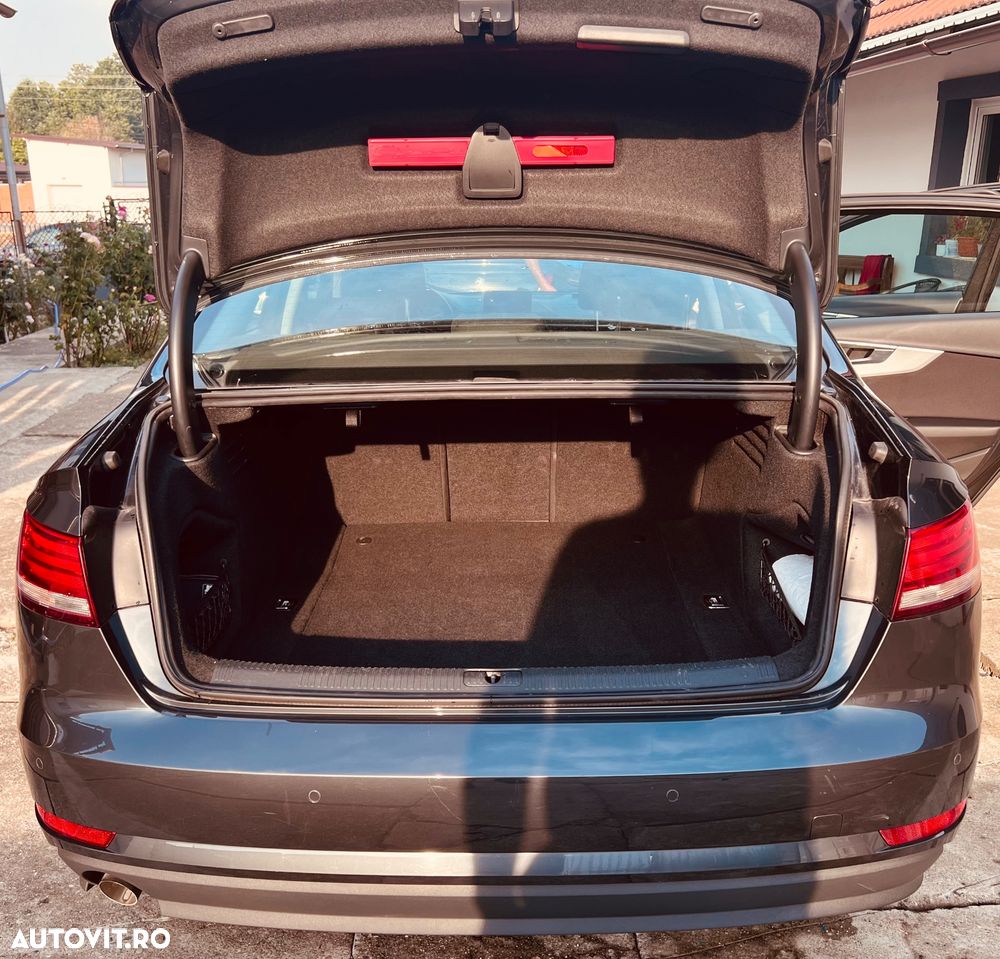 Audi A4 Limuzina 2.0 TDI quattro design - 16