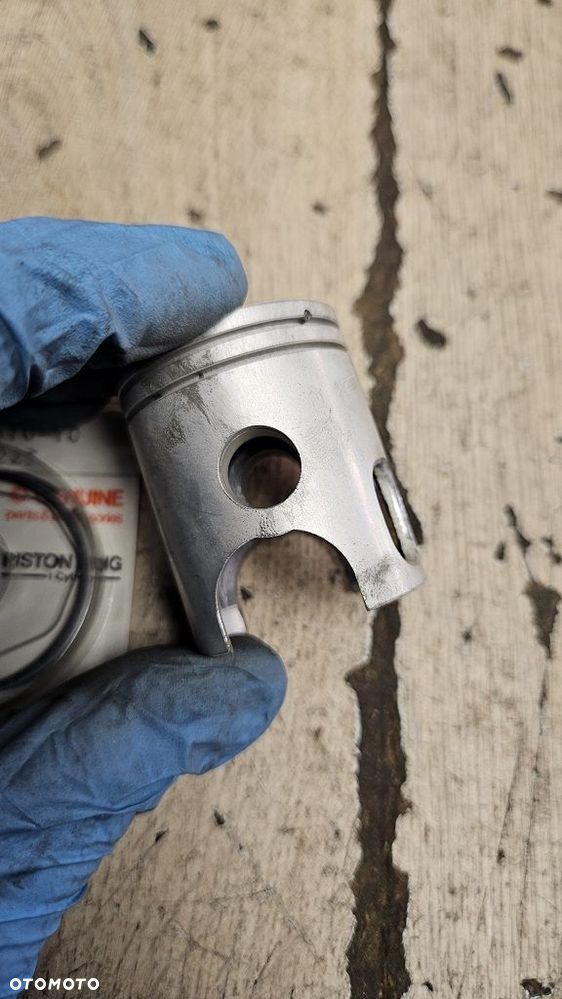 Tłok pierścienie Yamaha MR50  3T2-11630-10 - 5