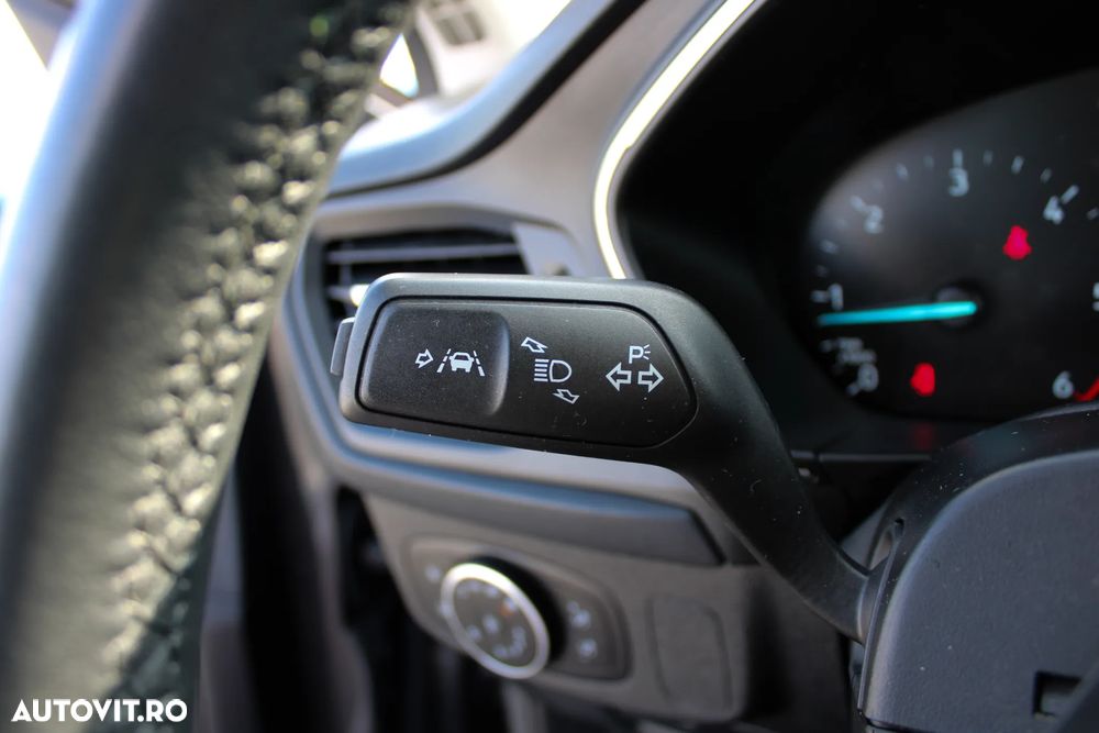 Ford Focus 1.5 EcoBlue Start-Stopp-System Aut. TITANIUM - 21