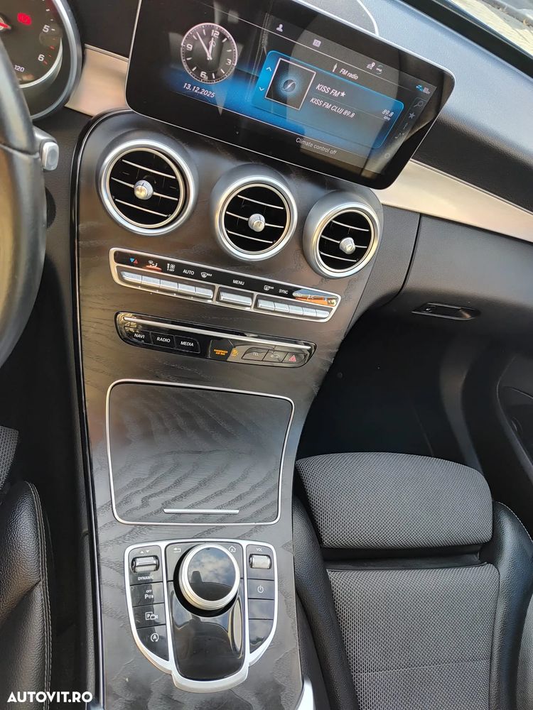 Mercedes-Benz C - 14