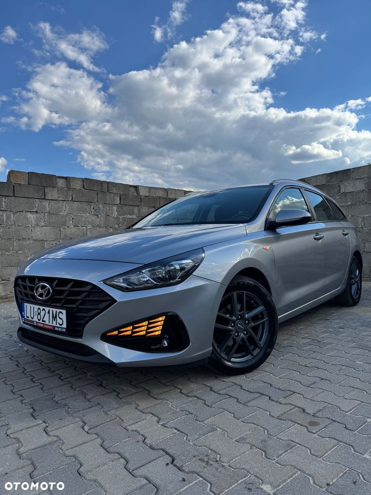 Hyundai i30 1.5 DPI Modern - 1