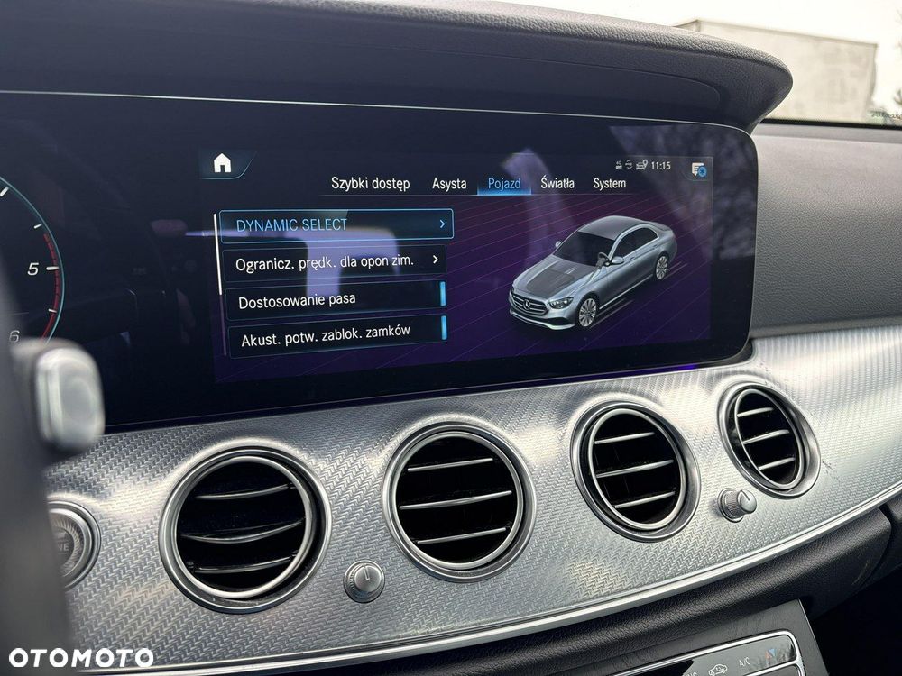 Mercedes-Benz Klasa E - 23