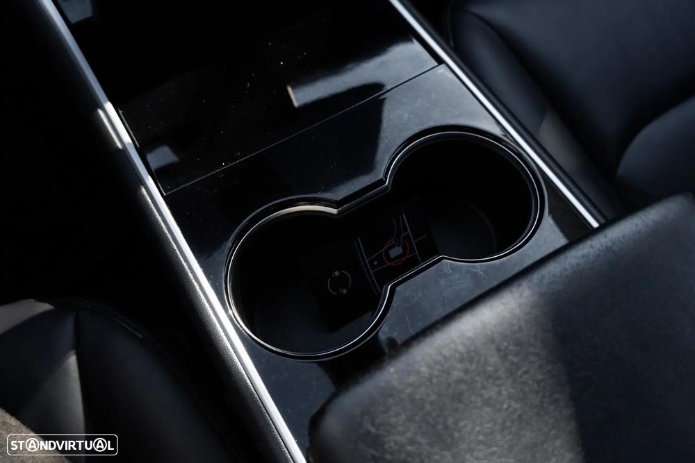 Tesla Model 3 Standard Range Plus RWD - 45