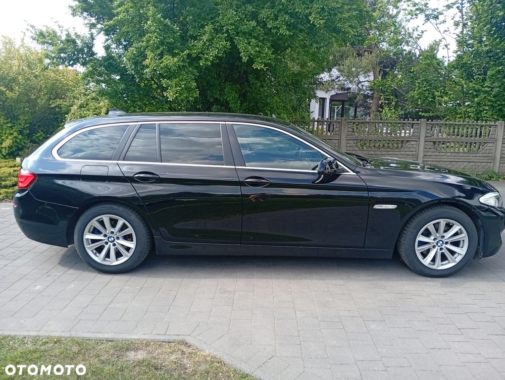 BMW Seria 5 520d - 5