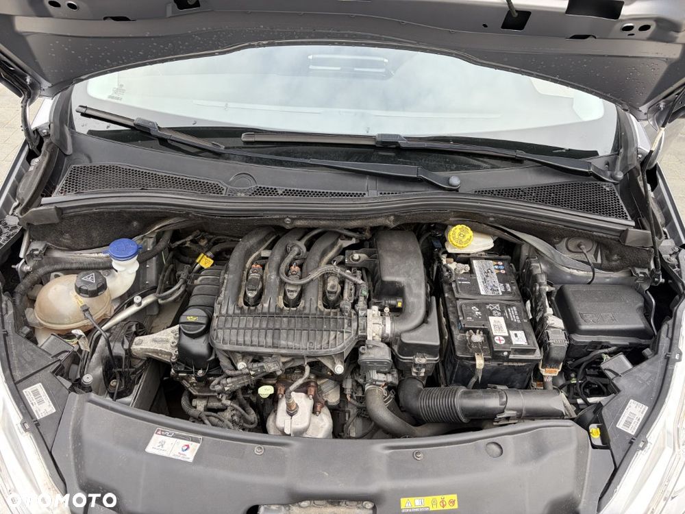 Peugeot 208 PureTech 82 Stop & Start Signature - 23