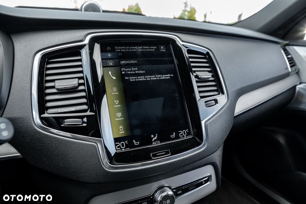 Volvo XC 90 - 31