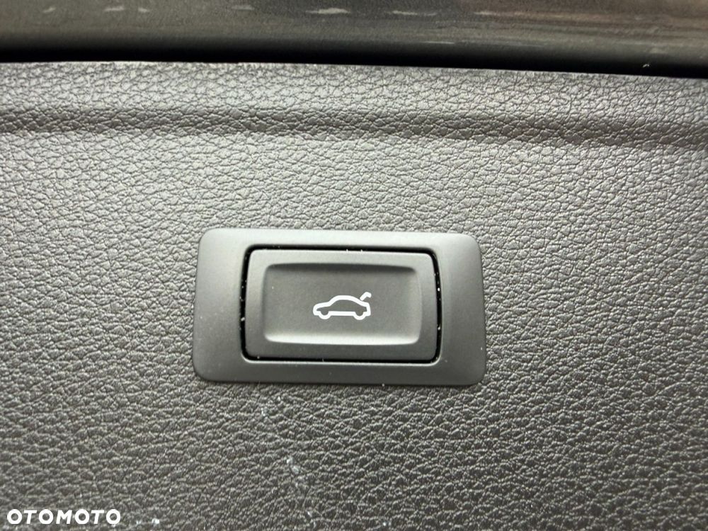 Audi Q5 50 TFSIe quattro S tronic - 32