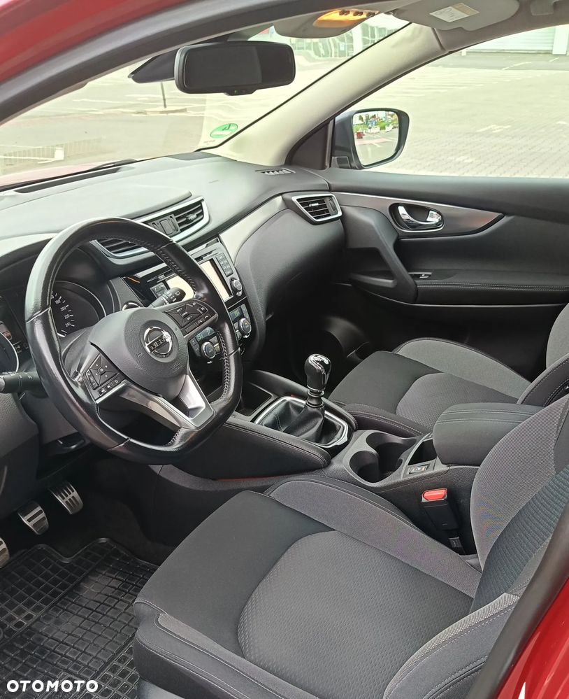 Nissan Qashqai 1.6 DIG-T N-Connecta - 10