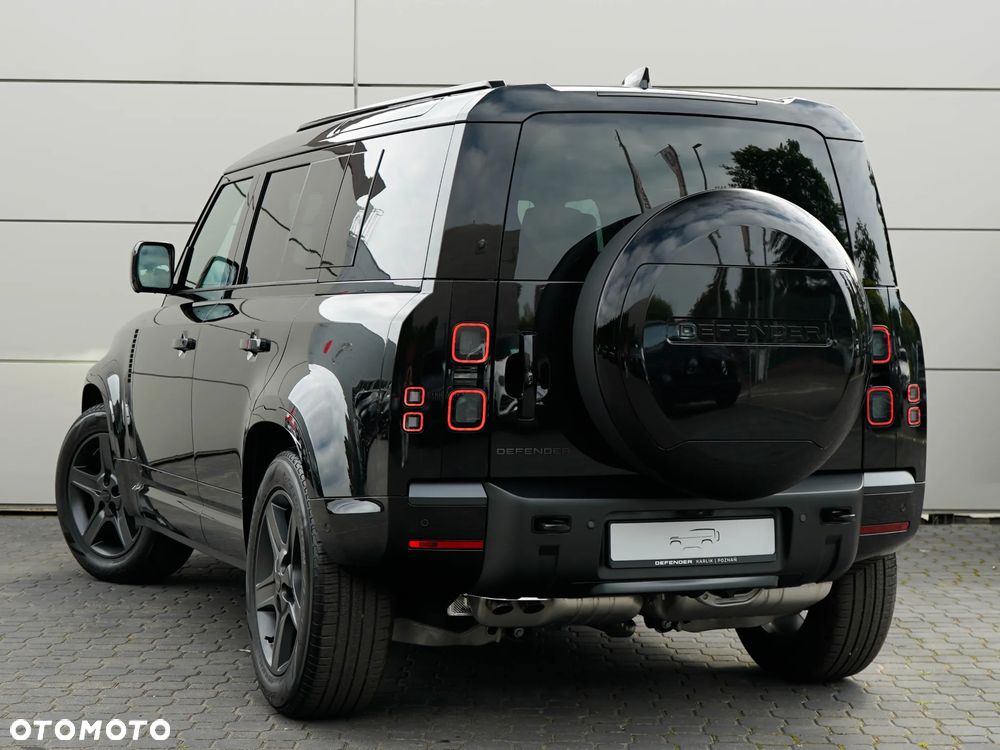 Land Rover Defender 3.0 D250 mHEV X-Dynamic SE - 4
