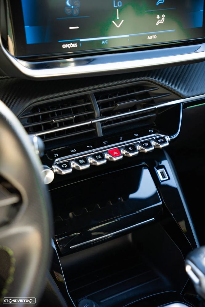 Peugeot 208 1.5 BlueHDi GT - 42