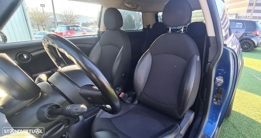 MINI 3 Portas One D - 9