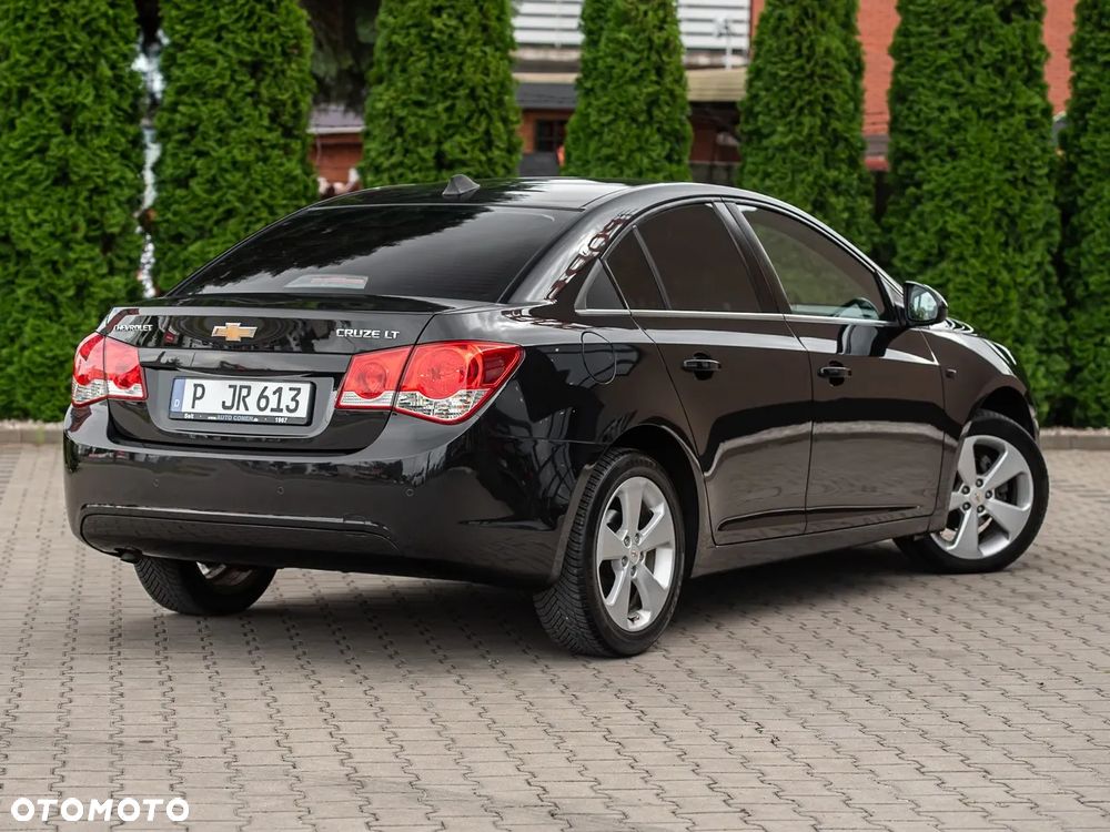 Chevrolet Cruze - 13