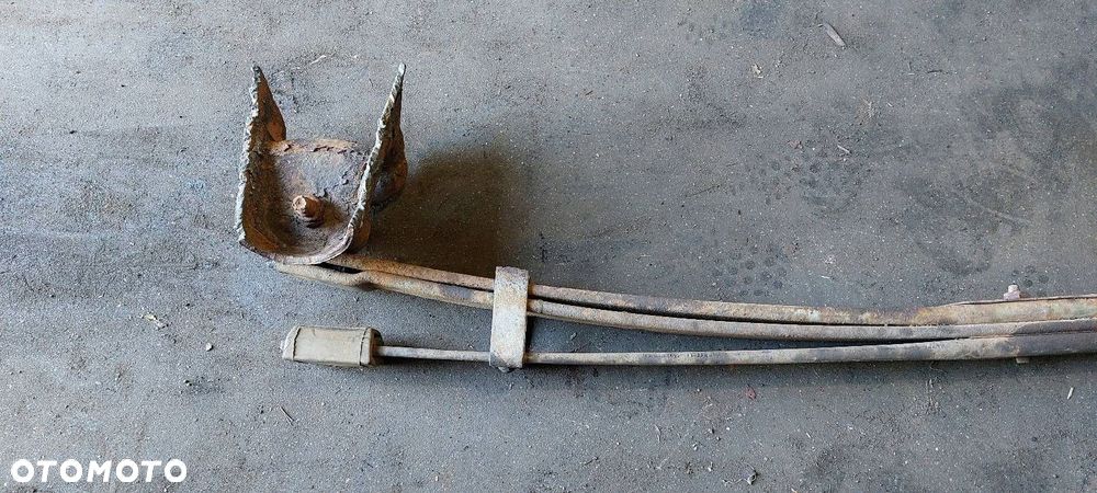 RESOR PIÓROWY TYŁ TRANSIT V DOKA - 3