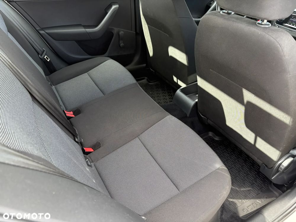 Skoda Octavia 1.0 TSI Active - 21