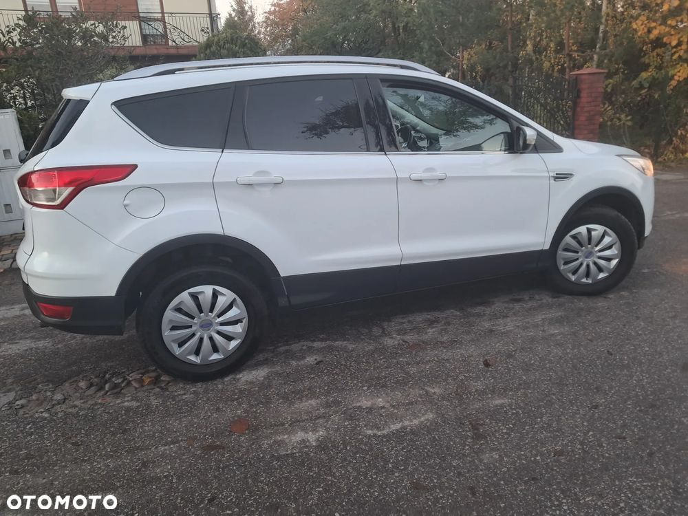Ford Kuga 2.0 TDCi 2x4 Individual - 5