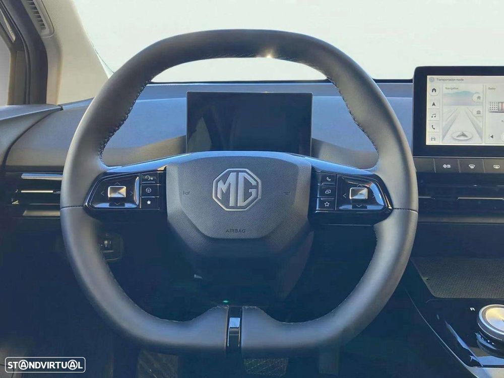 MG MG4 64 kWh Luxury - 12